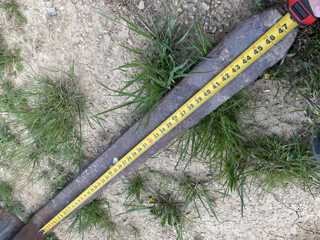 Pallet Forks off New Holland 7614 Loader