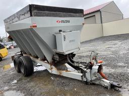 Stoltzfus TV2WH4DX Spreader