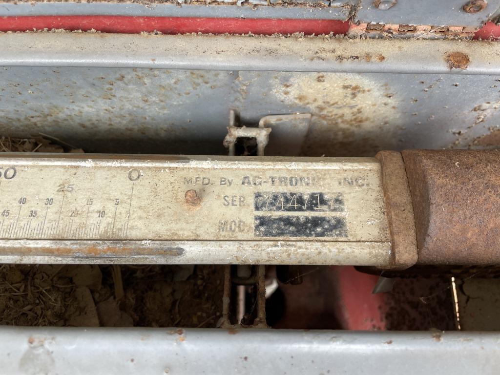 Pioneer Seeds Auger Cart