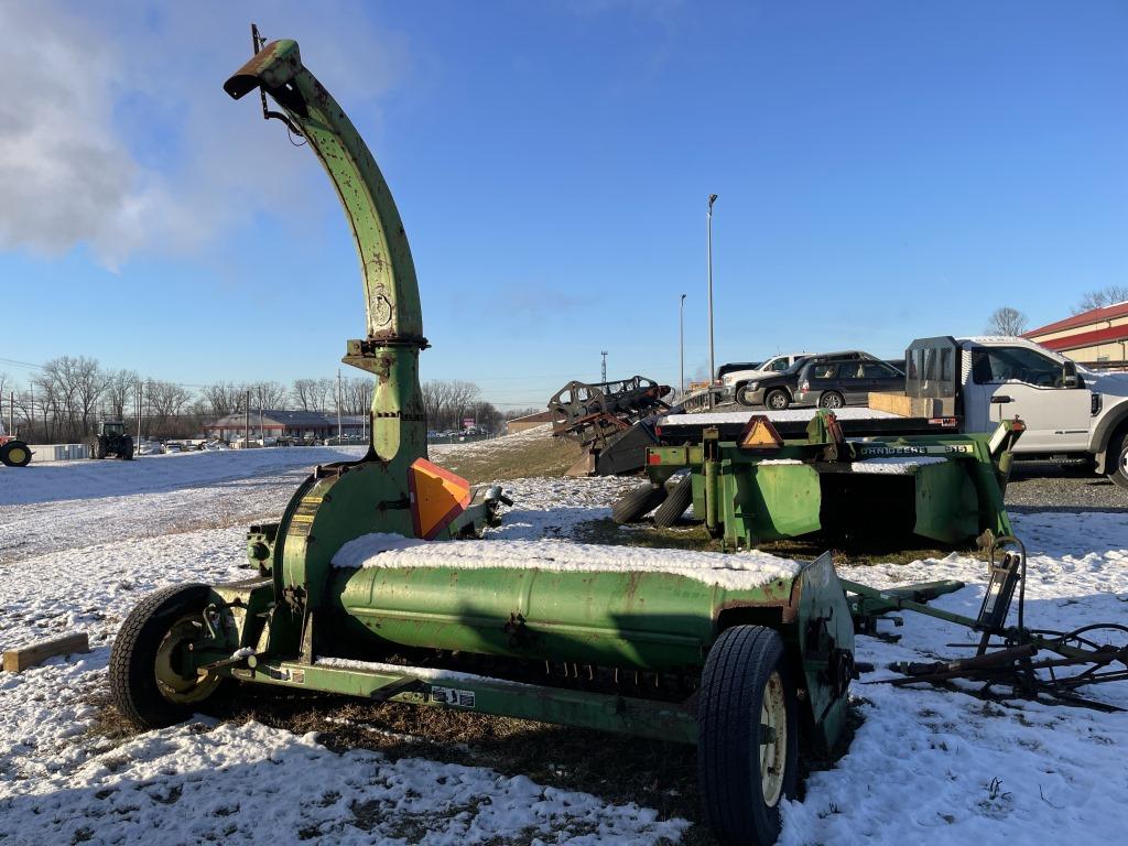 John Deere 972 Flail Chopper