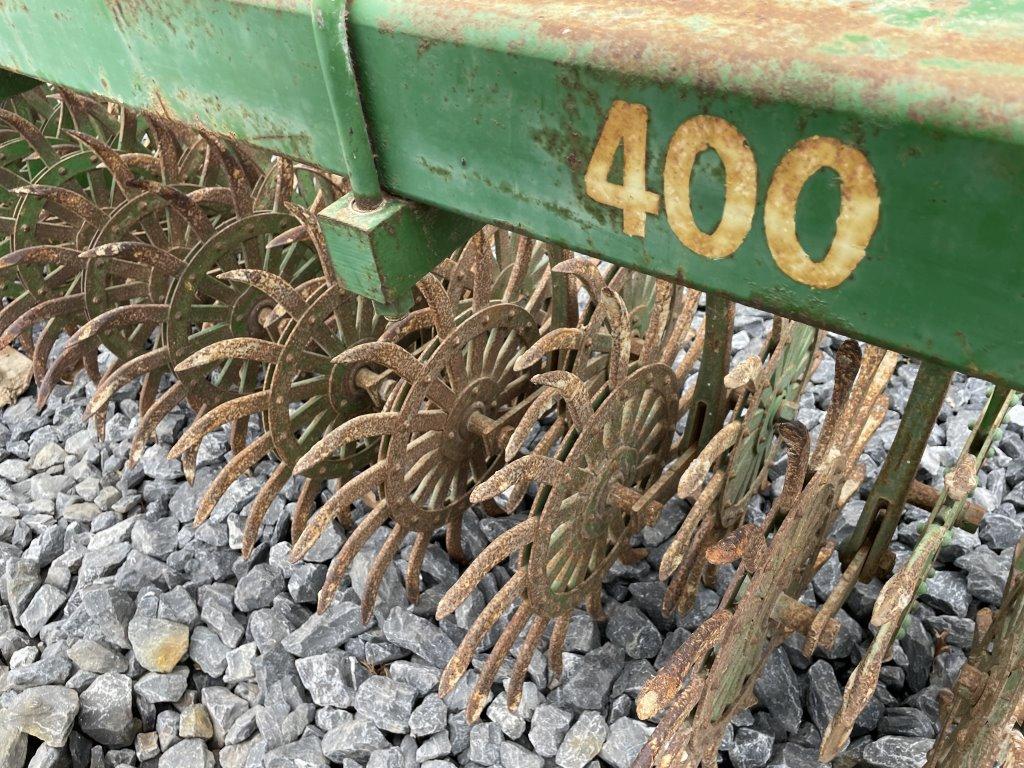 John Deere 400 Rotary Hoe