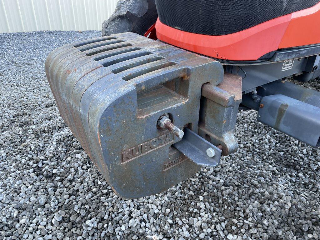 Kubota M7060D Tractor