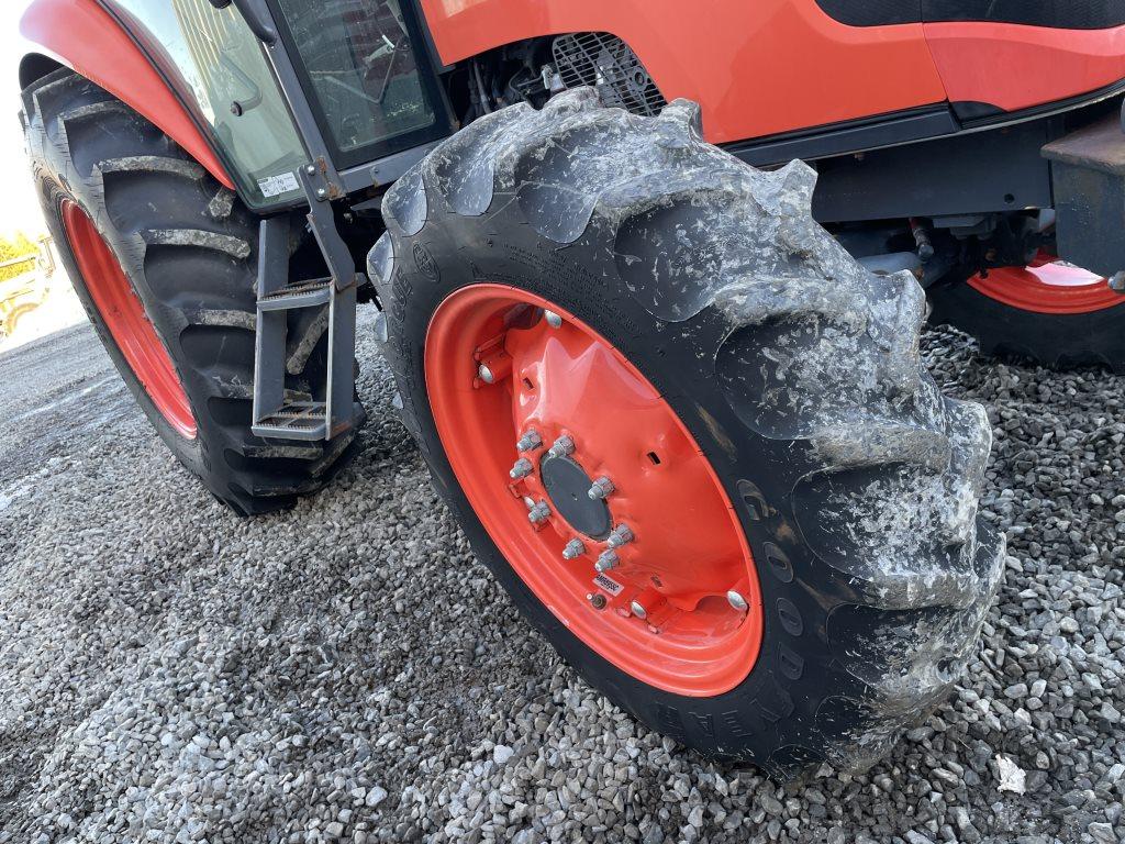Kubota M7060D Tractor