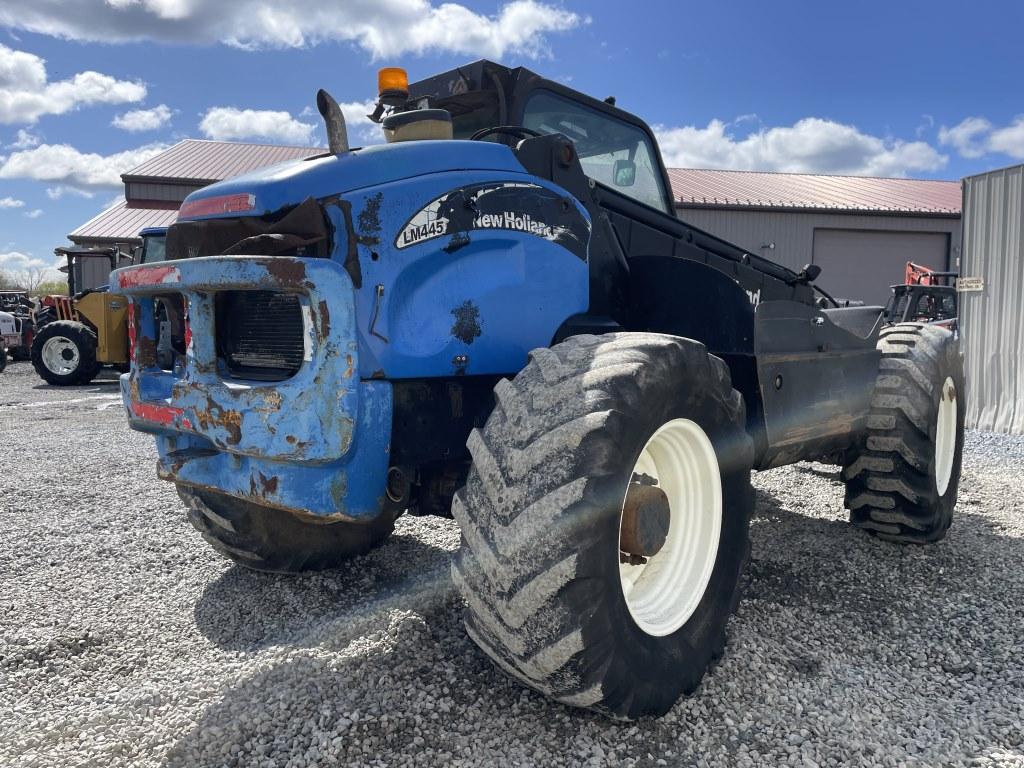 New HOlland LM445A Telehandler