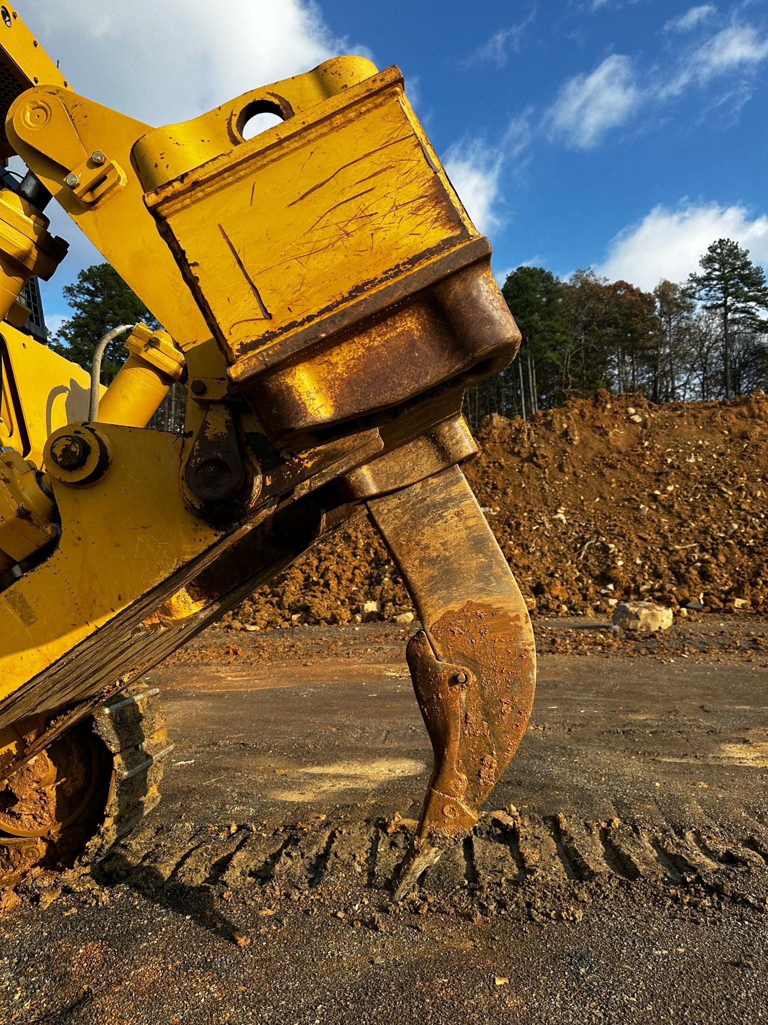 2014 CAT D8T