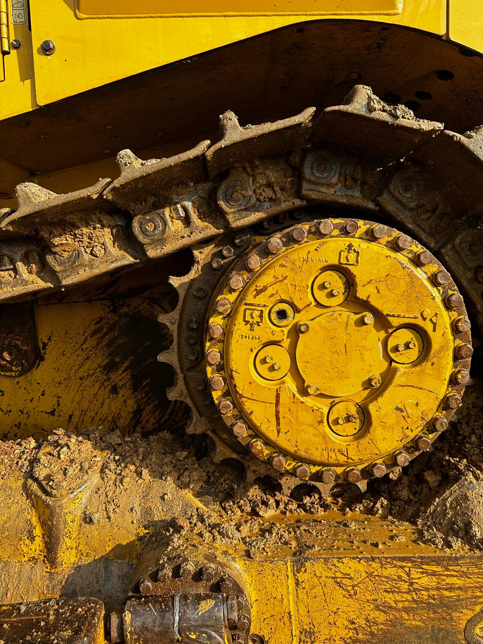 2014 CAT D8T
