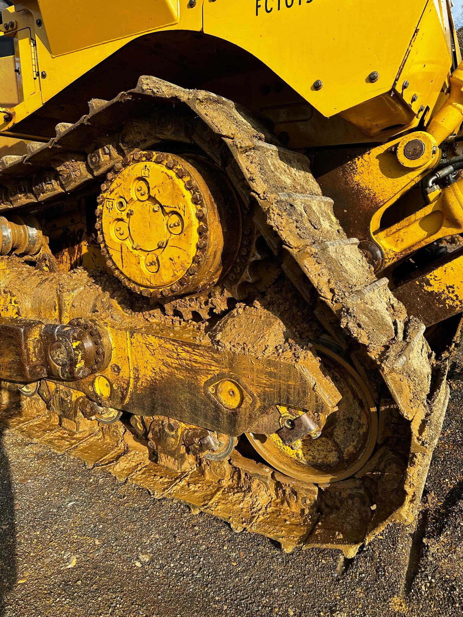2014 CAT D8T