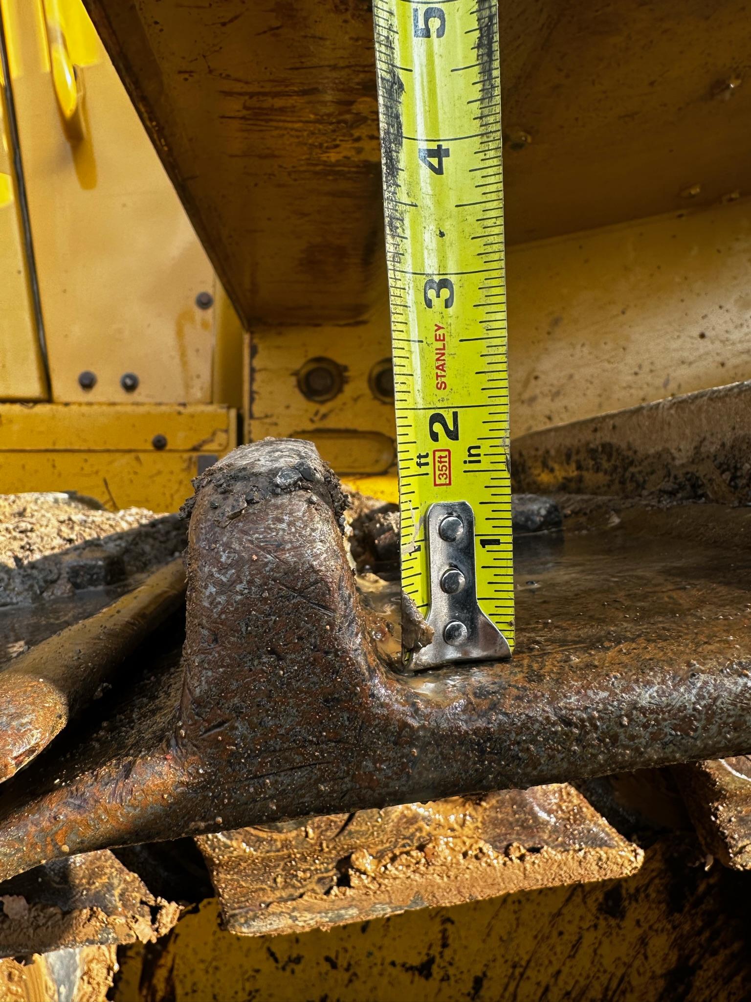 2014 CAT D8T