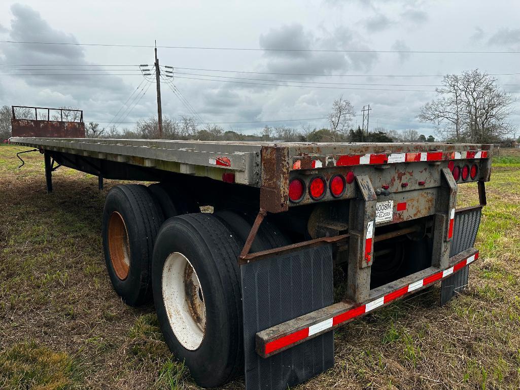 1985 Fruehauf Flatbed Trailer