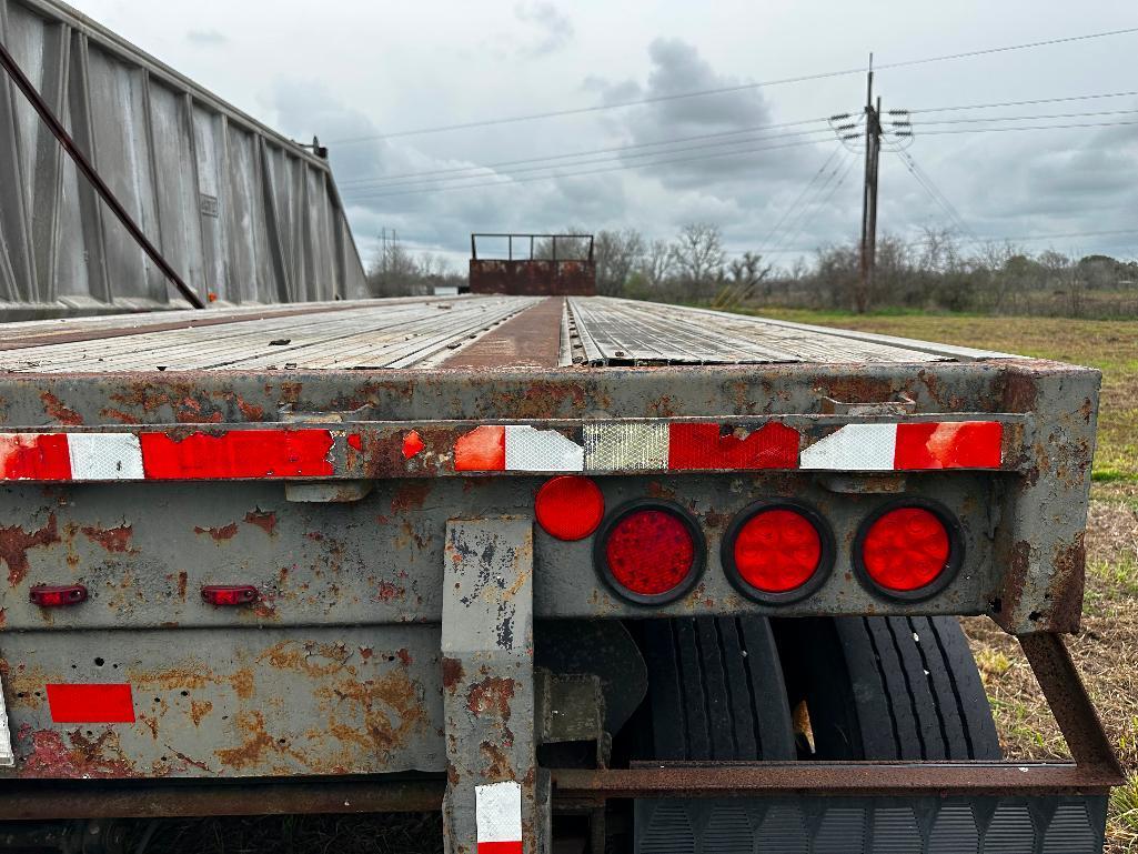 1985 Fruehauf Flatbed Trailer