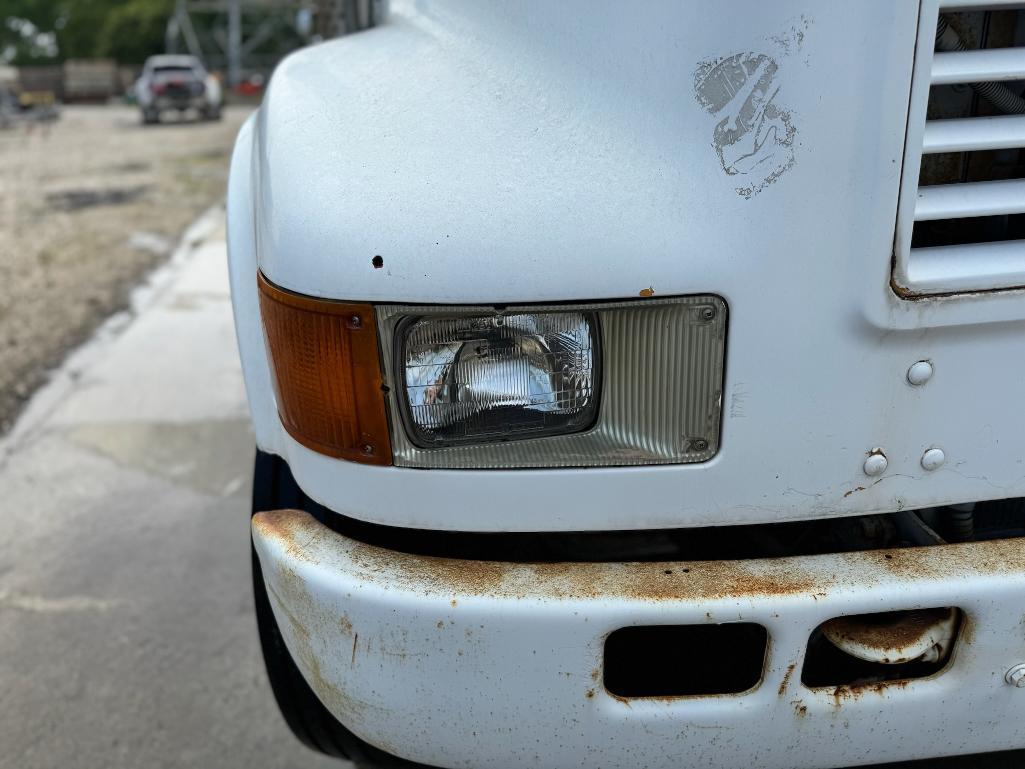 1989 International 4900 Dump Truck