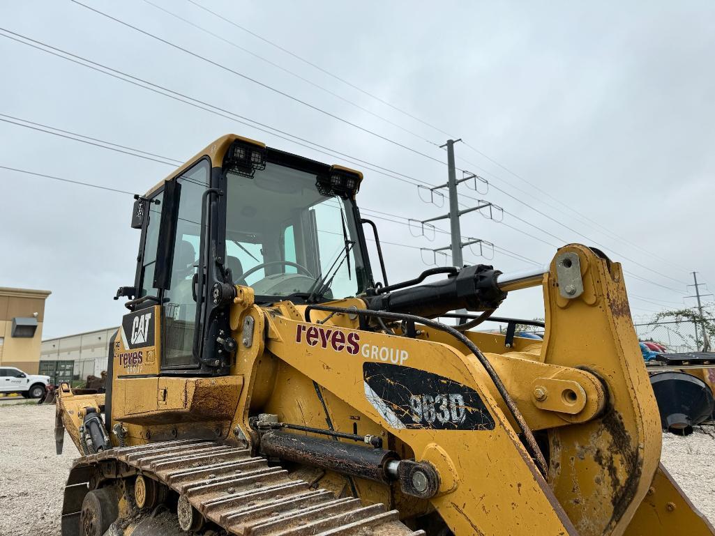 2009 CAT 963D