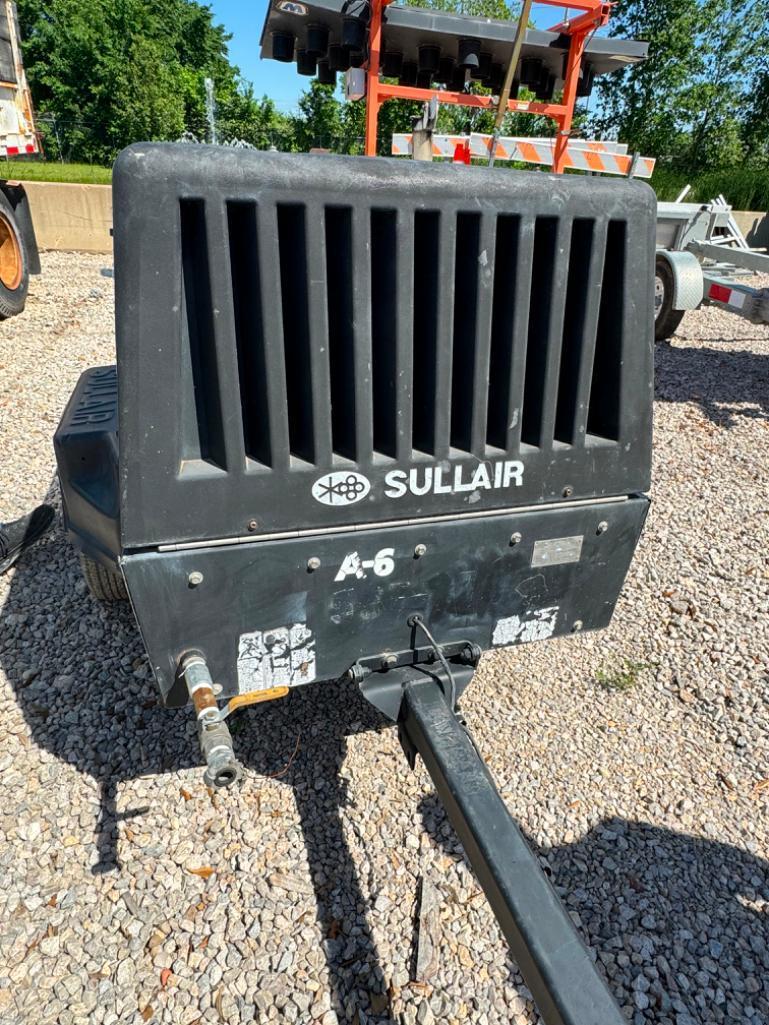 SULLIAR 185D AIR COMPRESSOR