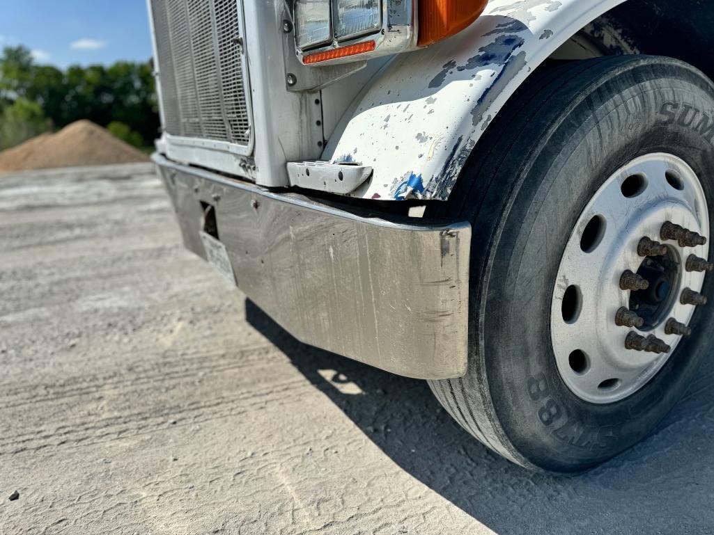 1999 Peterbilt 379