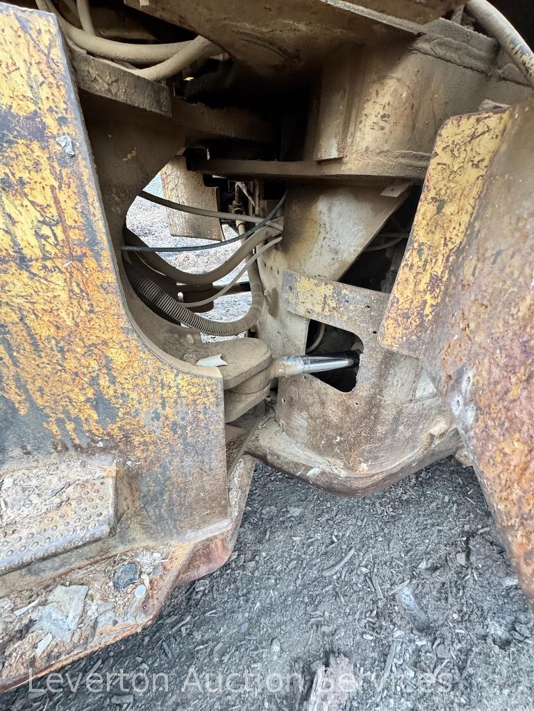 1987 CAT 826C Sheeps Foot Landfill Compactor