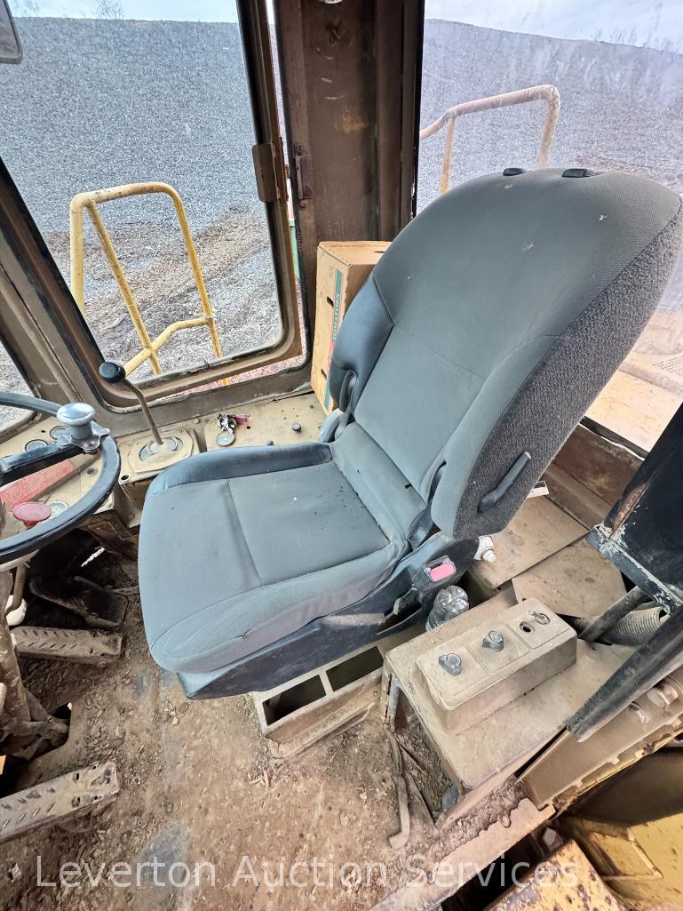 1987 CAT 826C Sheeps Foot Landfill Compactor