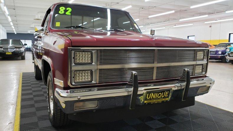 1982 Chevrolet C10 Silverado - 6.2L Diesel