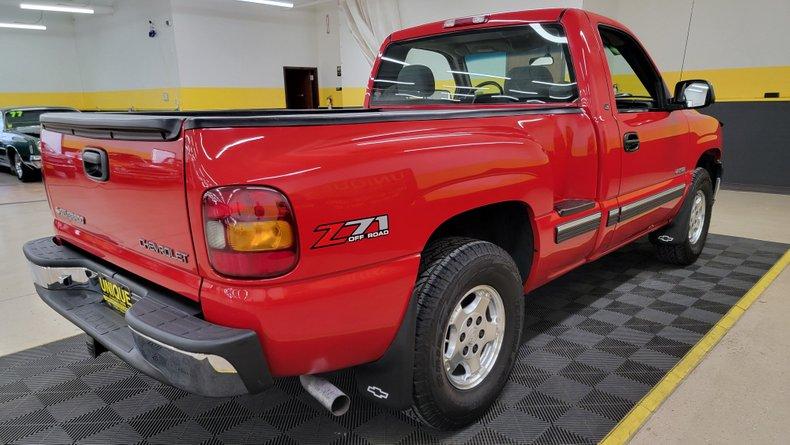 2000 Chevrolet Silverado 1500 Reg Cab Shortbox 4x4, only 49k actual miles!