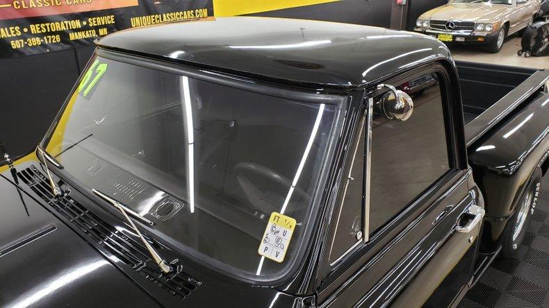 1967 Chevrolet C10 Restomod - 454 V8,  AC BLOWS COLD!