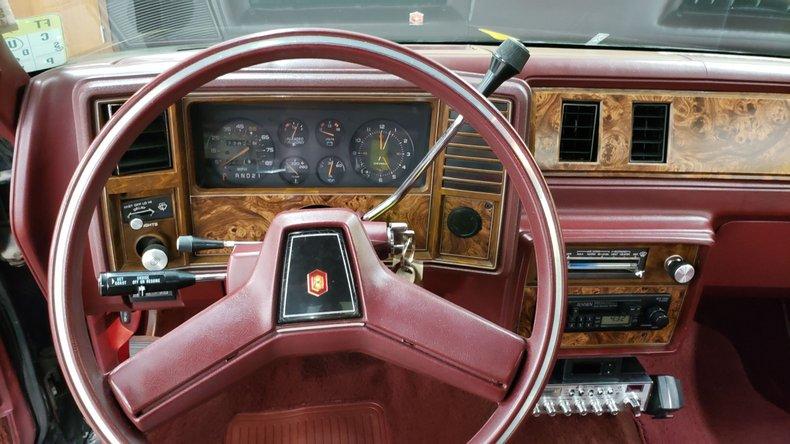 1981 Chevrolet El Camino - Crate 350ci V8, A/C BLOWS COLD!