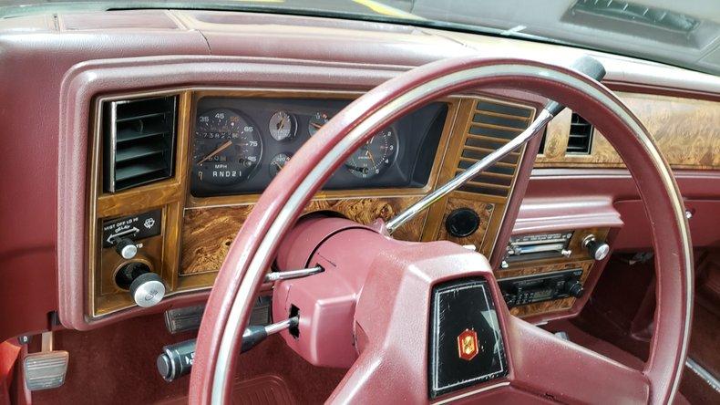 1981 Chevrolet El Camino - Crate 350ci V8, A/C BLOWS COLD!