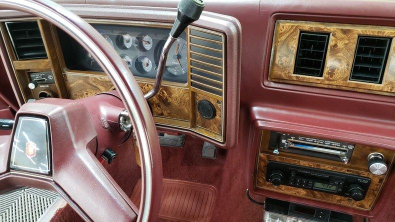 1981 Chevrolet El Camino - Crate 350ci V8, A/C BLOWS COLD!