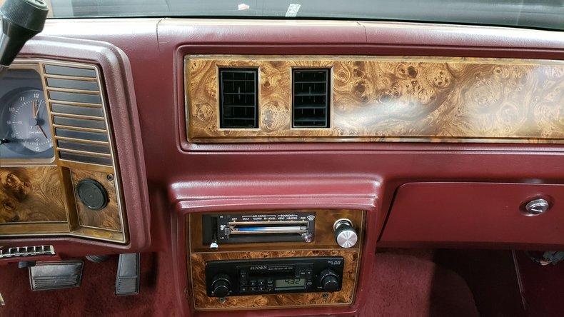 1981 Chevrolet El Camino - Crate 350ci V8, A/C BLOWS COLD!