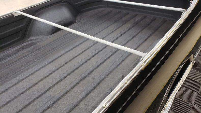 1981 Chevrolet El Camino - Crate 350ci V8, A/C BLOWS COLD!