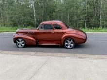 1940 Pontiac 2 Door Coupe
