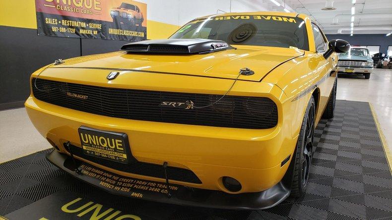 2012 Dodge Challenger SRT8 - Twin-Turbo 6.4L (392ci) Hemi V8 (1,000 hp)