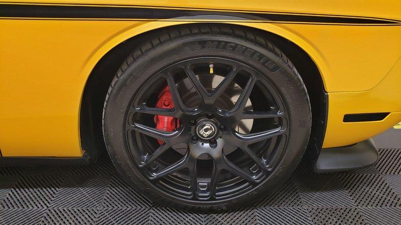 2012 Dodge Challenger SRT8 - Twin-Turbo 6.4L (392ci) Hemi V8 (1,000 hp)