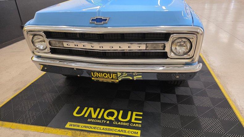 1969 Chevrolet C-10 Custom - Built 327ci V8