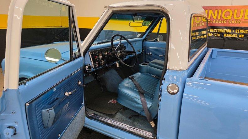 1969 Chevrolet C-10 Custom - Built 327ci V8