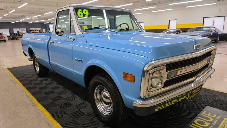1969 Chevrolet C-10 Custom - Built 327ci V8