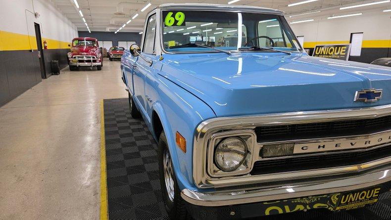 1969 Chevrolet C-10 Custom - Built 327ci V8