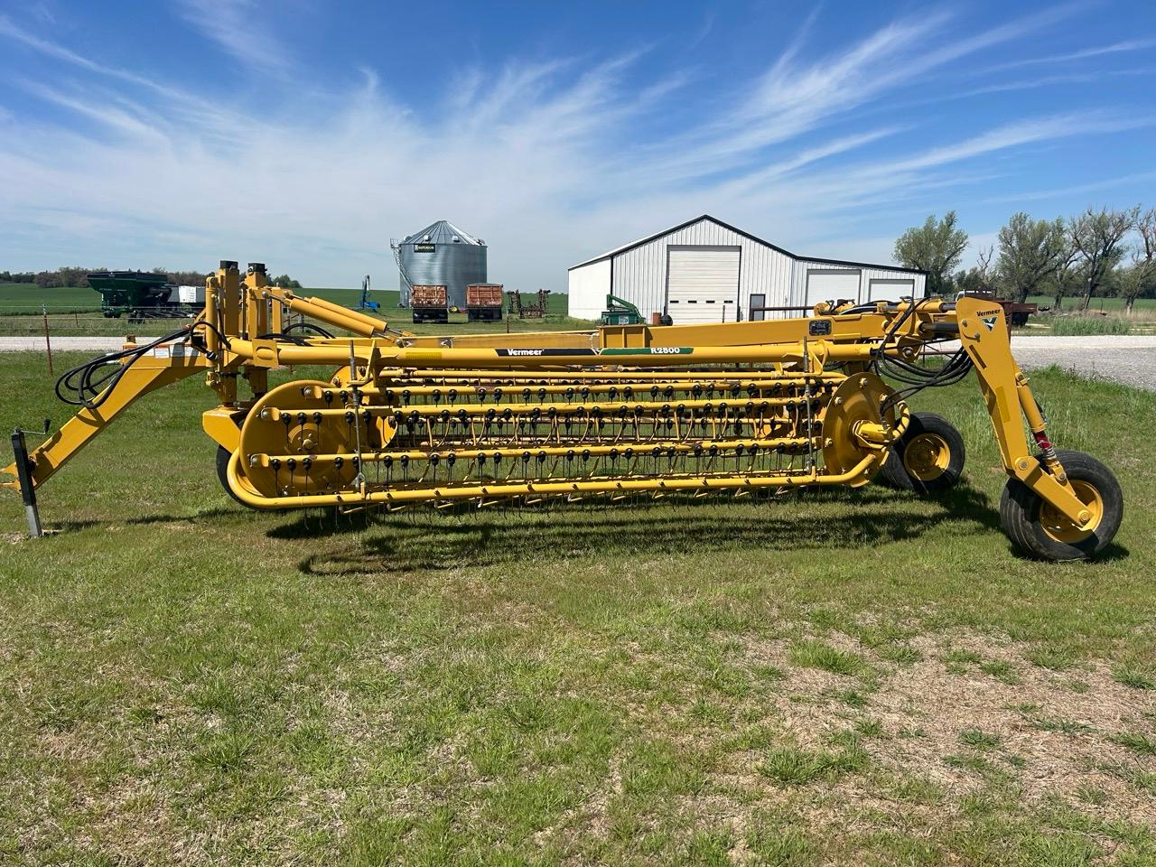 Vermeer R2800