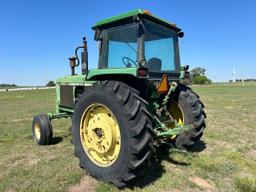 1980 John Deere  4240