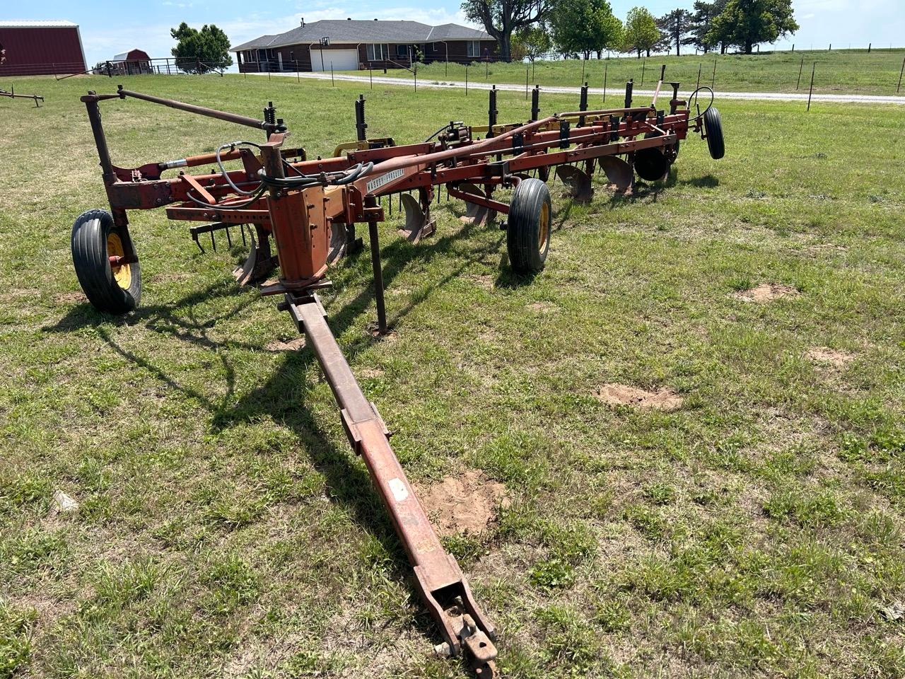 Massey Ferguson Moldboard