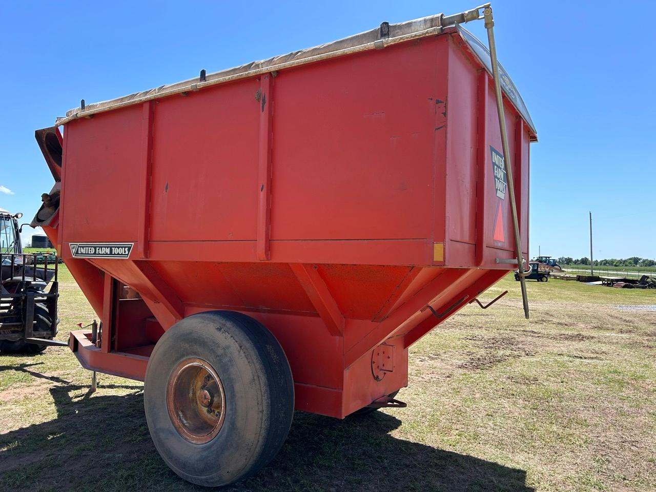 UFT Grain Cart