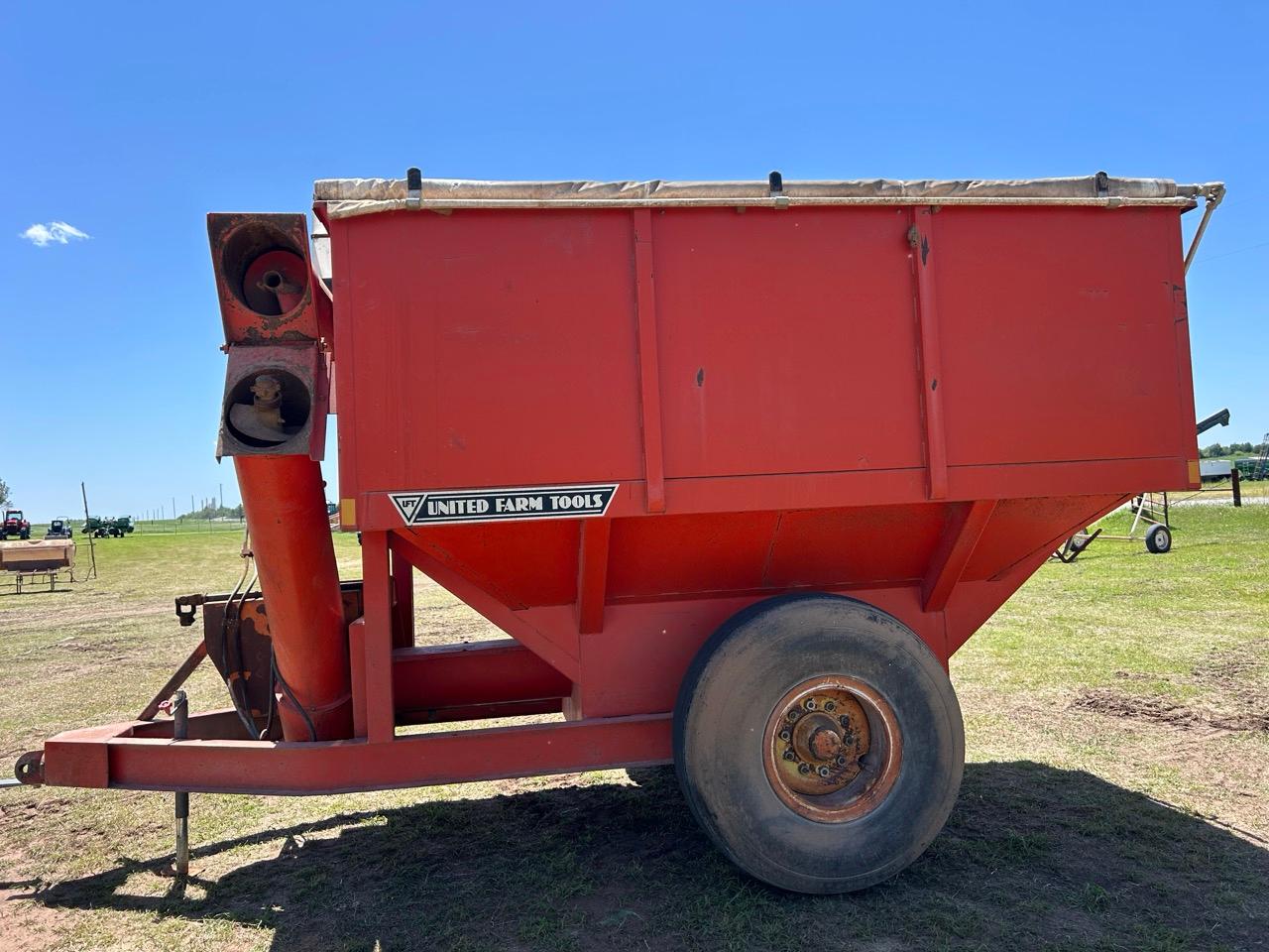 UFT Grain Cart