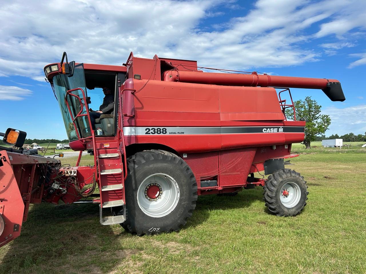 Case IH 2388