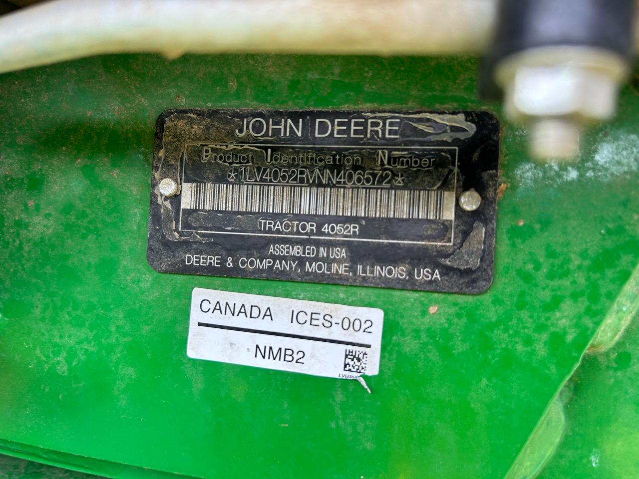 John Deere 4052R