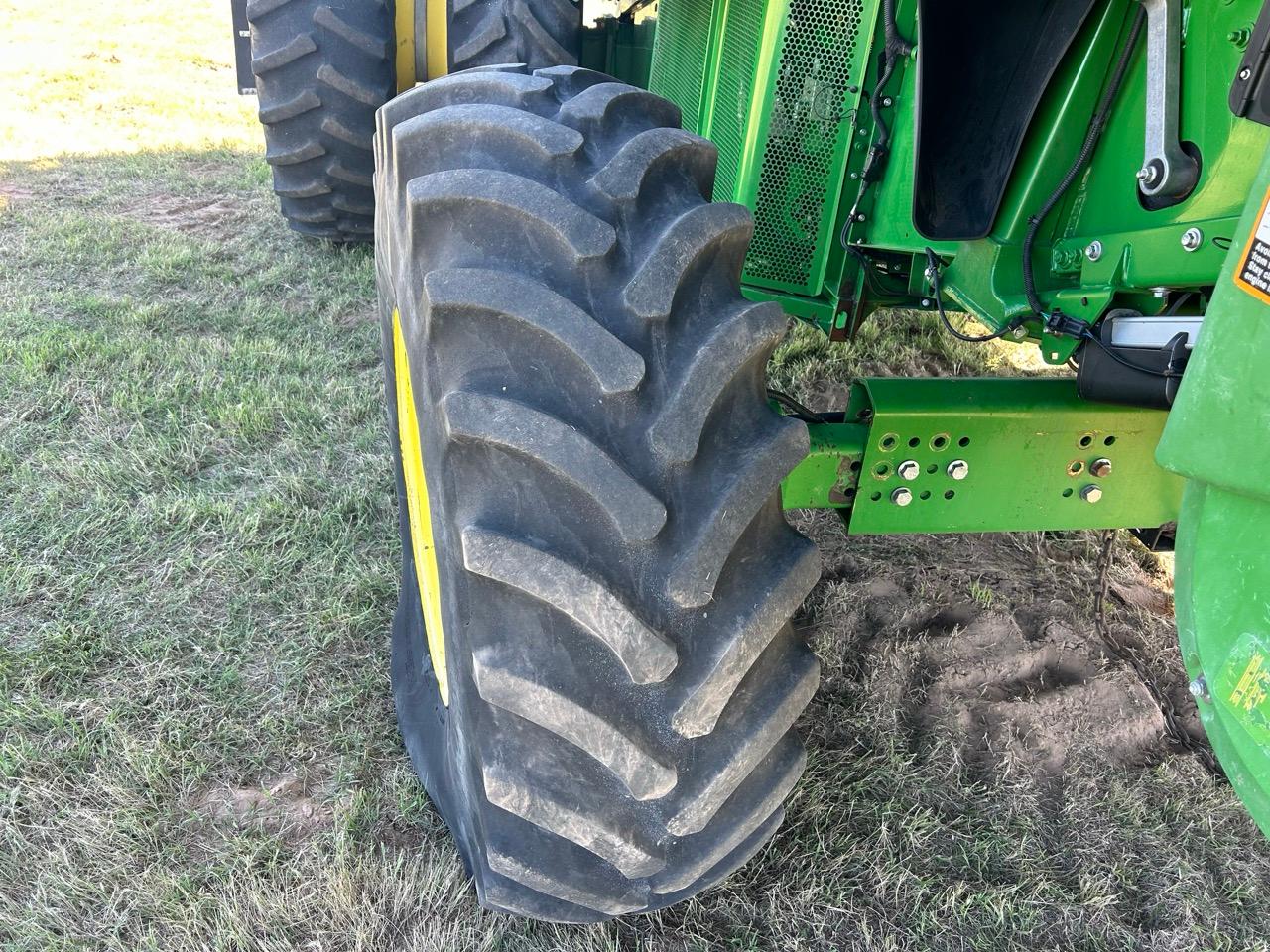 2016 John Deere S670