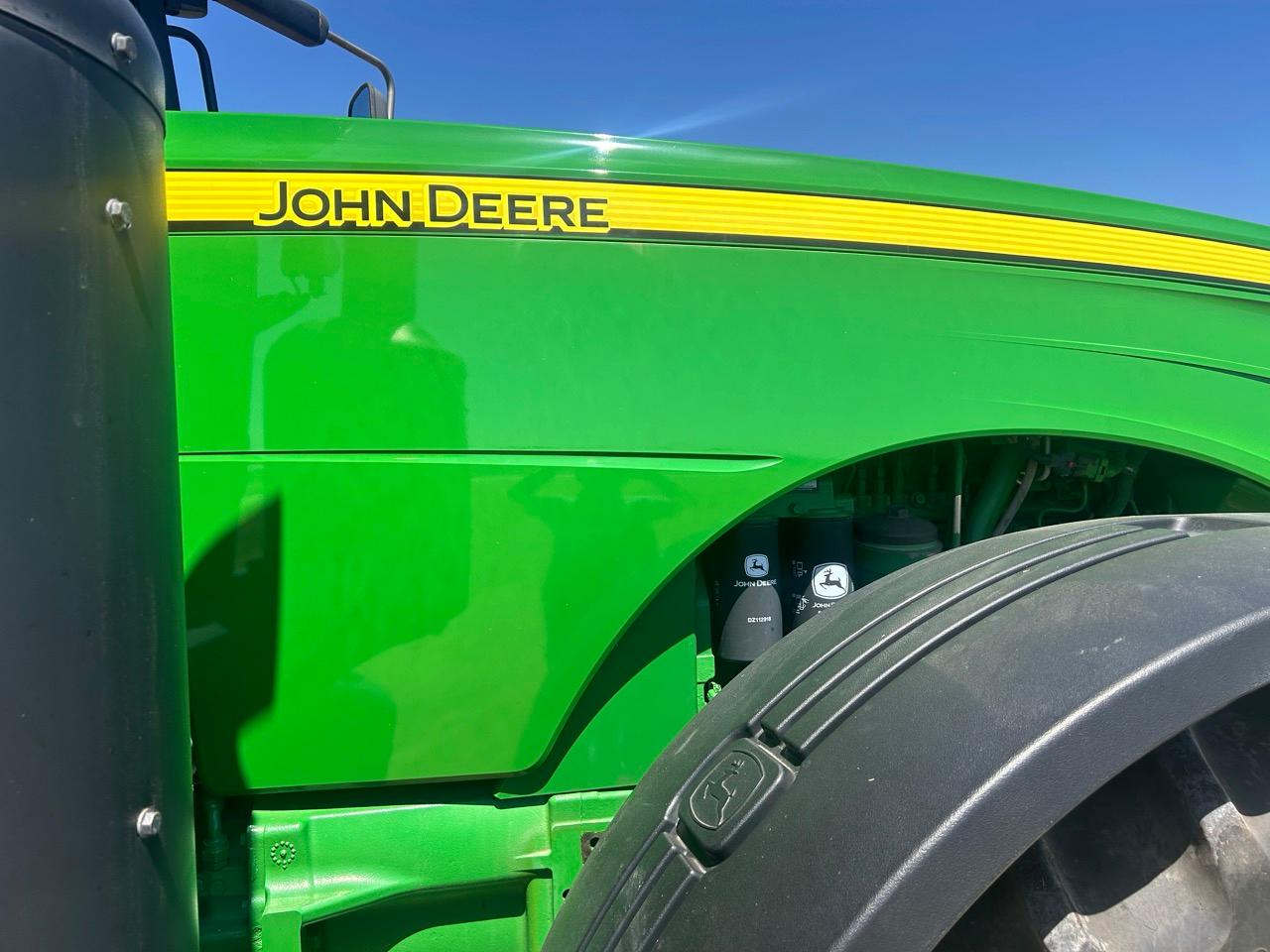 John Deere 8285R