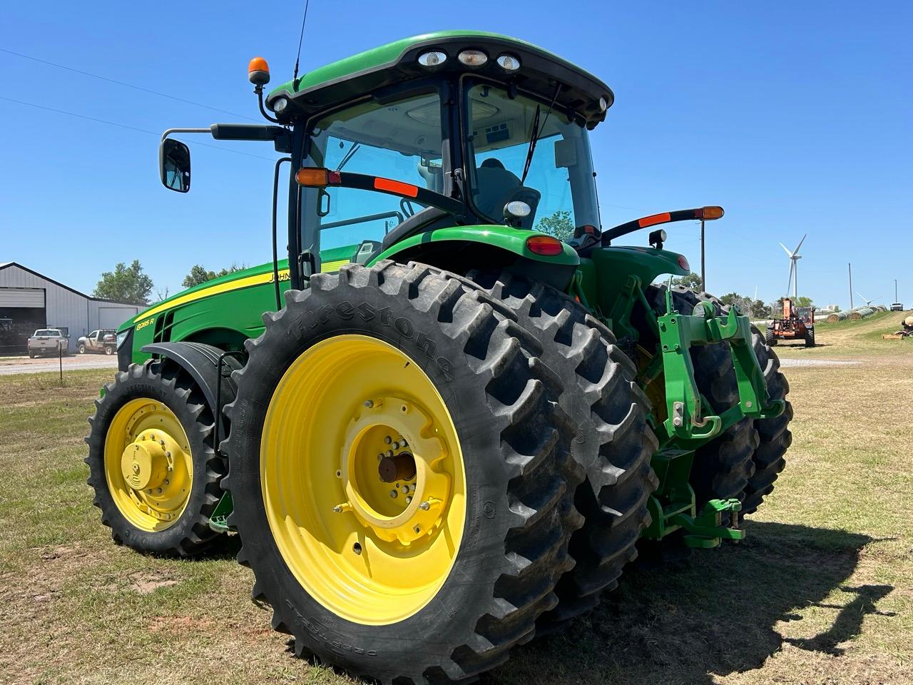 John Deere 8285R