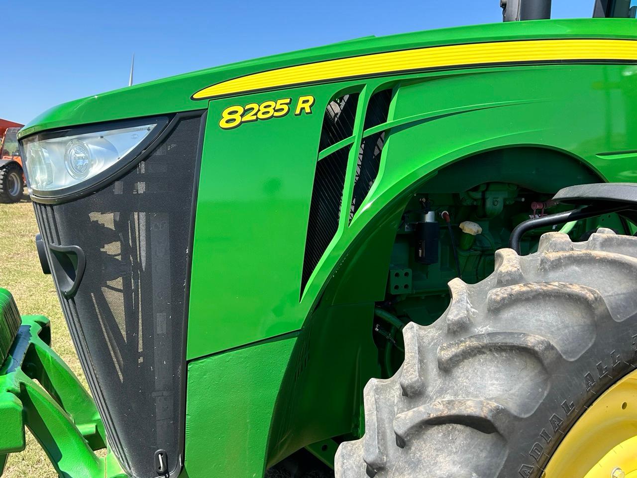 John Deere 8285R