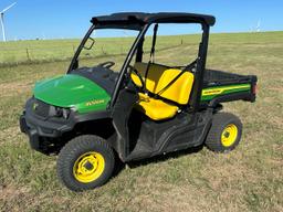 John Deere 835E