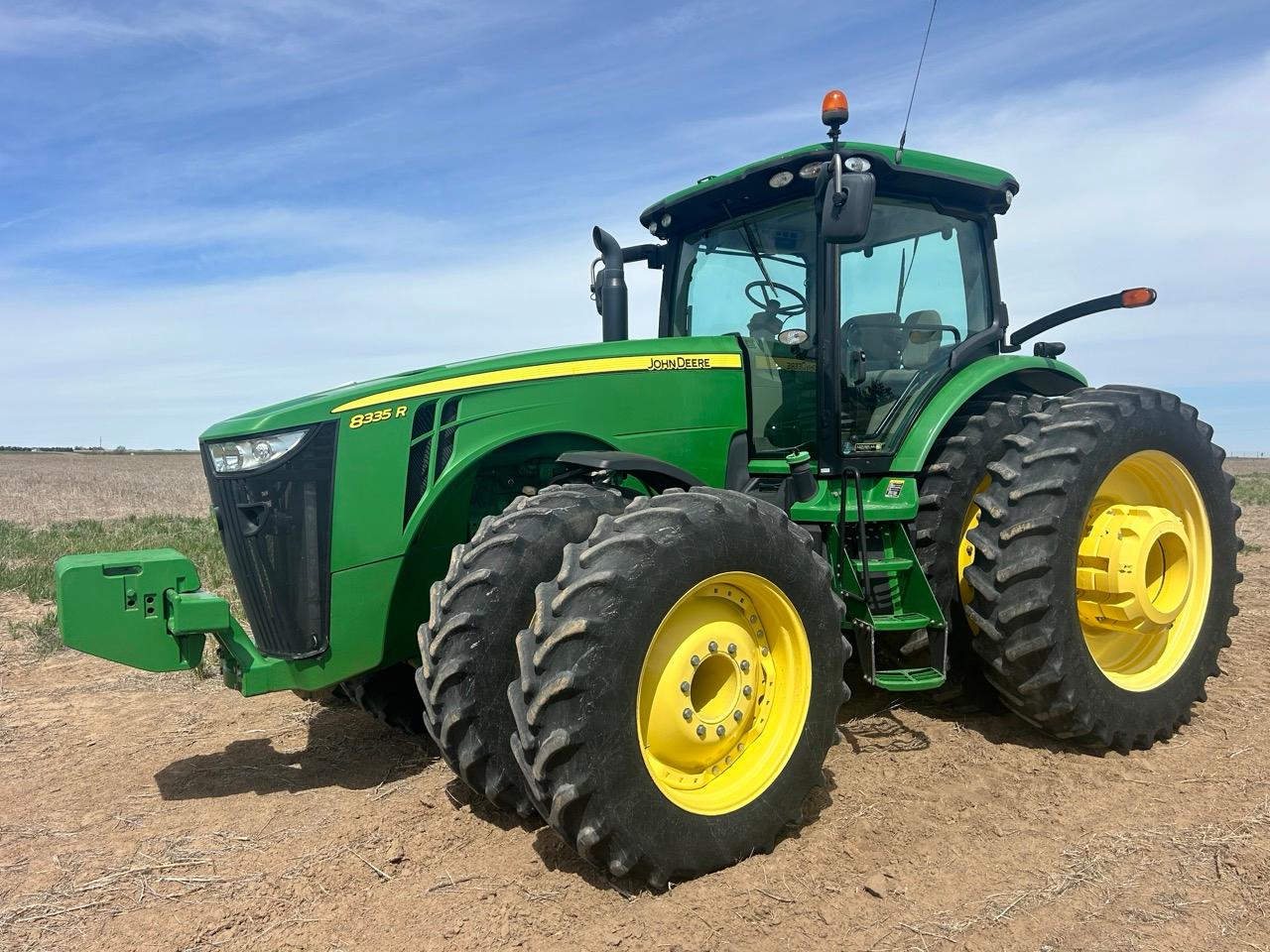 2013 John Deere 8335R