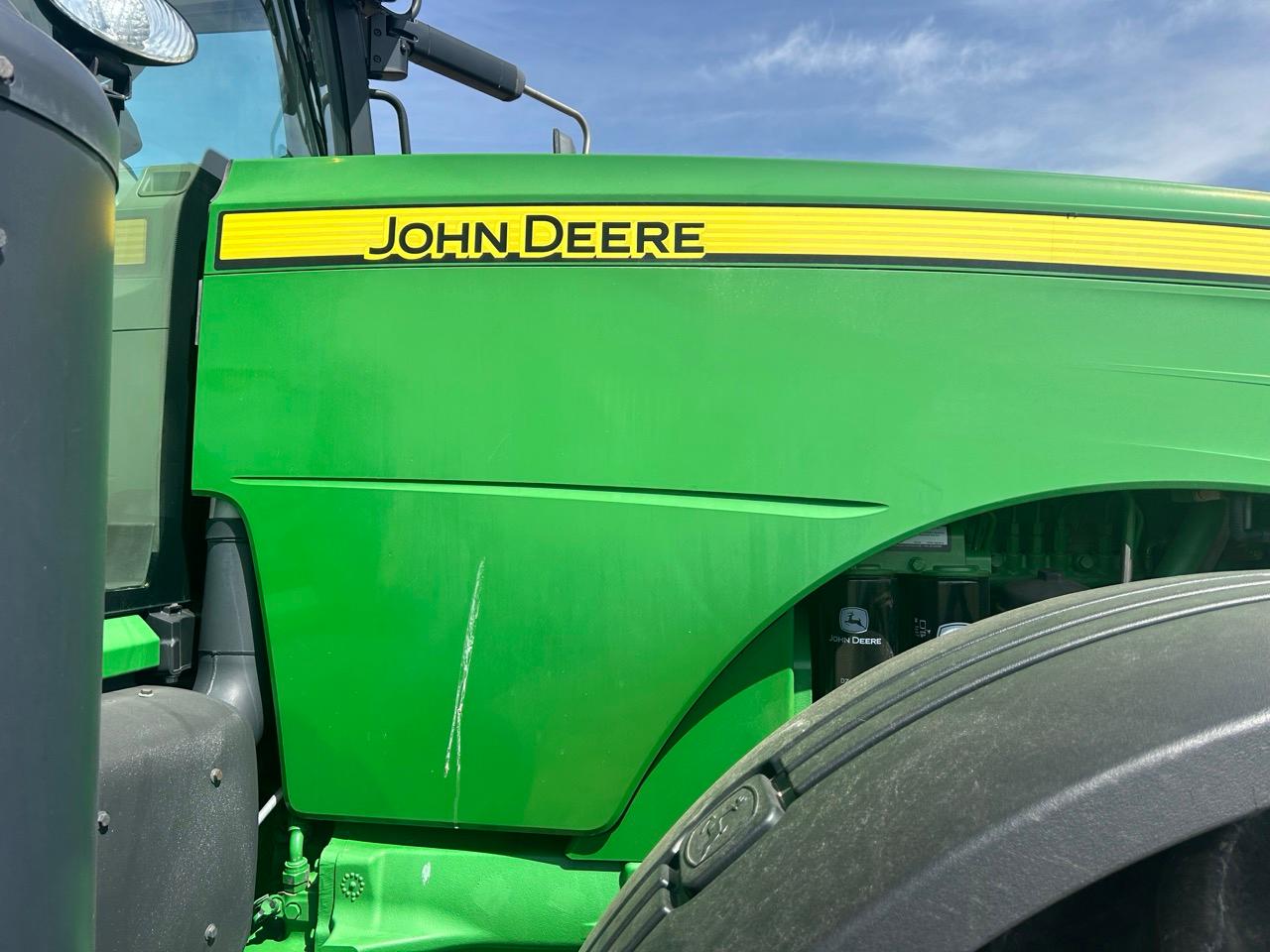 2013 John Deere 8335R