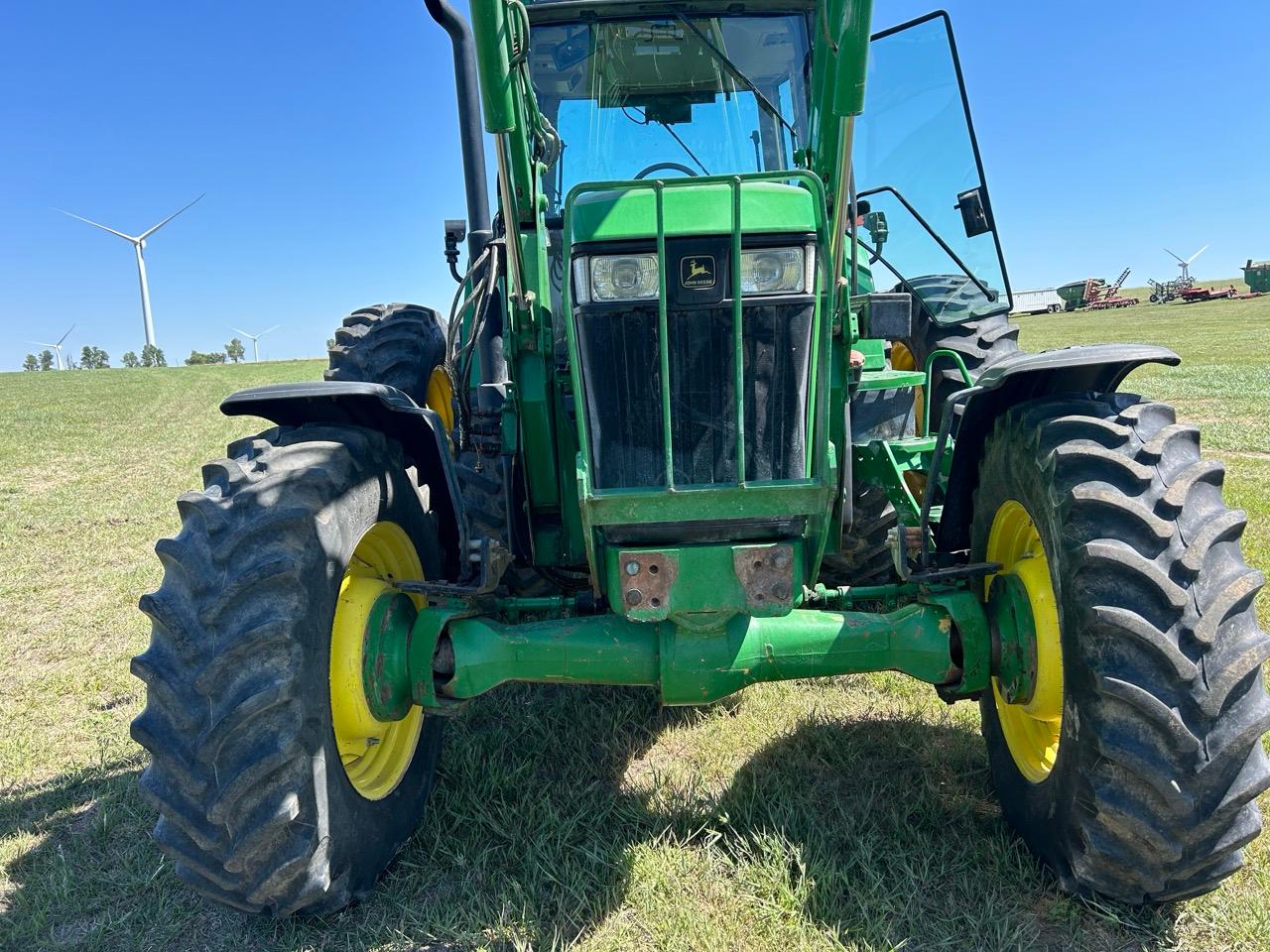 2000 John Deere  7810